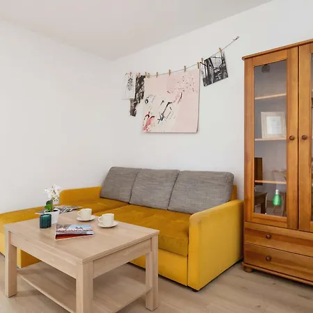 Bright Podgorze Cracow By Renters Krakau